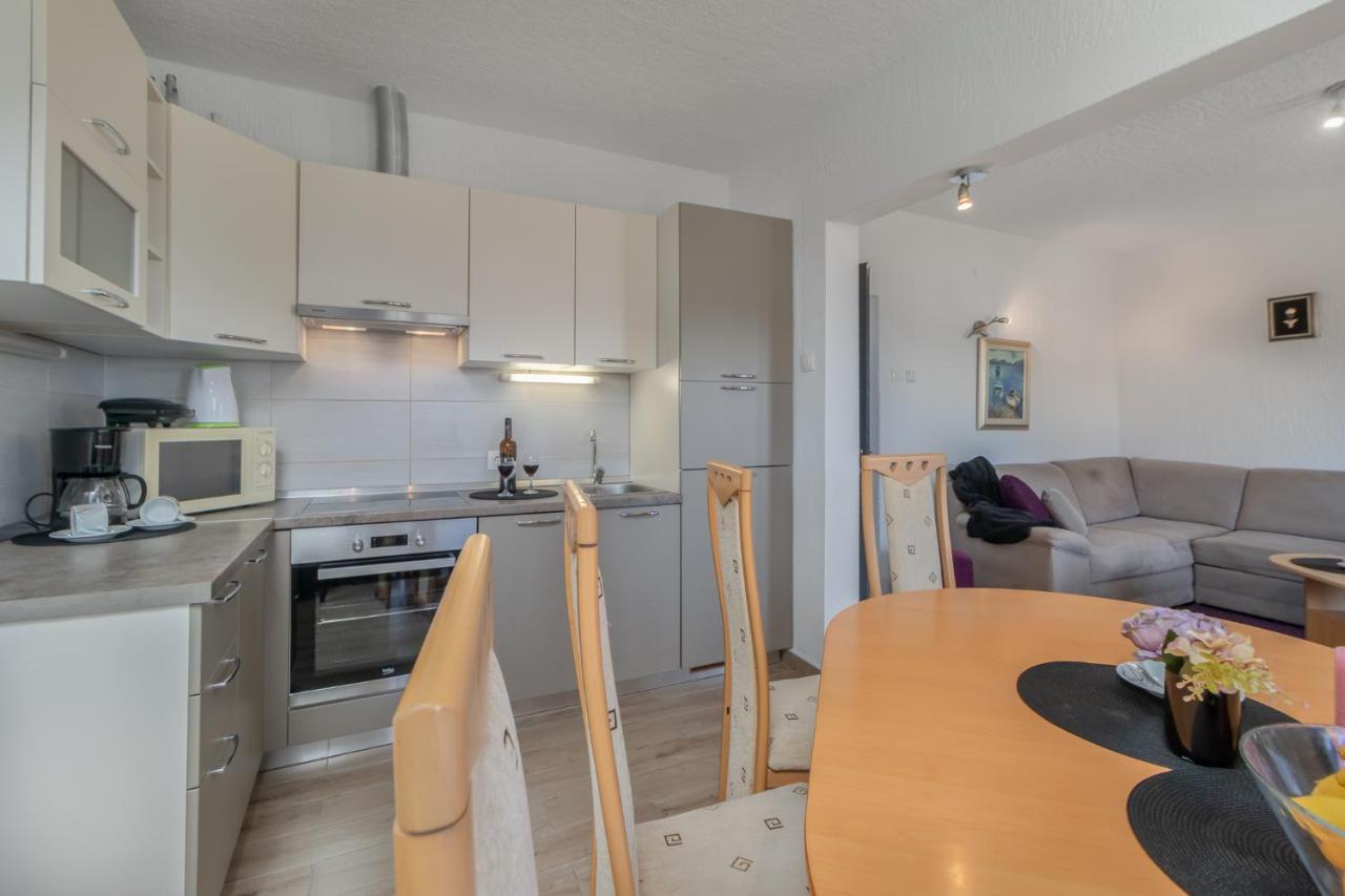 Apartments Lord Нови Винодолски Екстериор снимка
